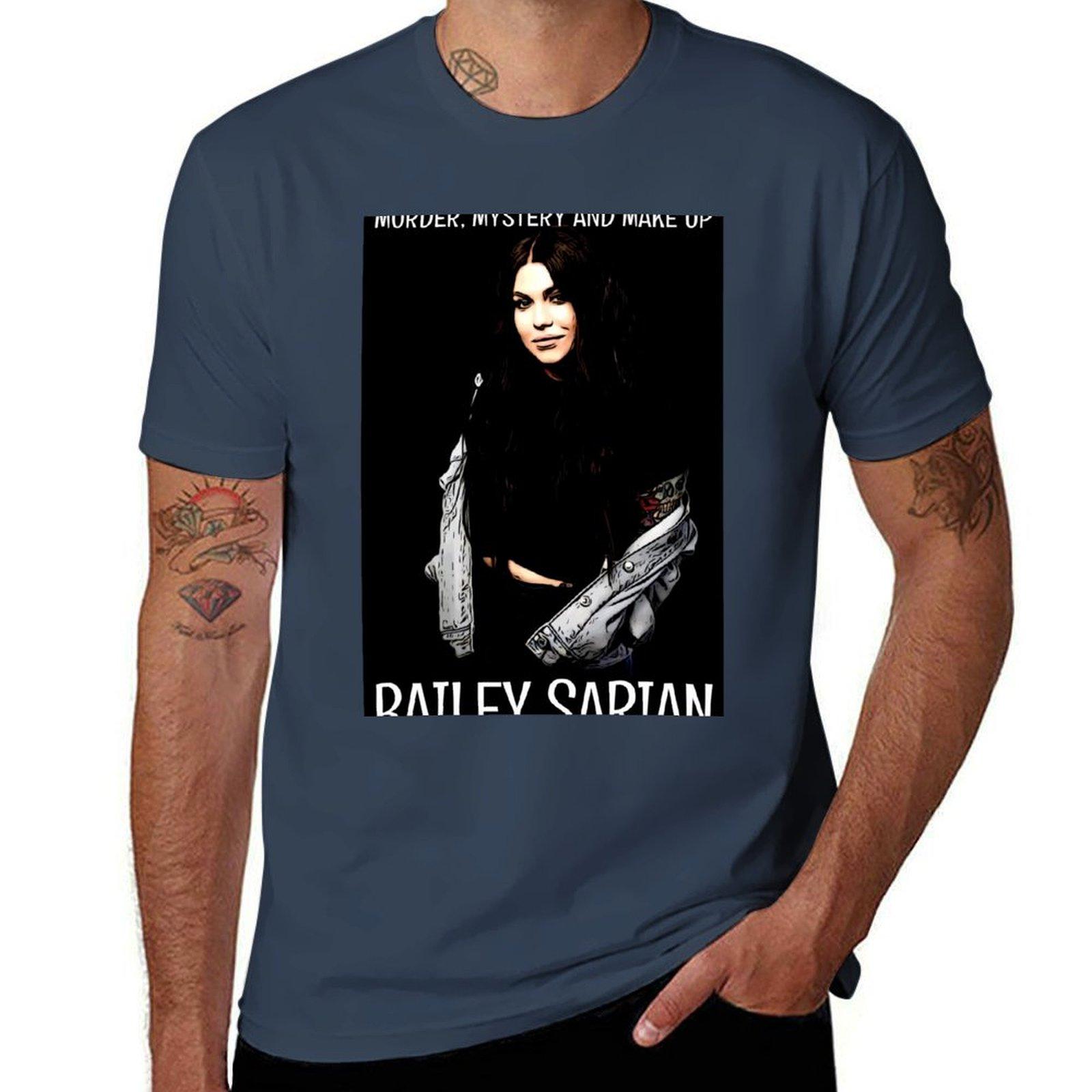 Bailey Sarian TShirt Lightweight Running Sports TShirt S