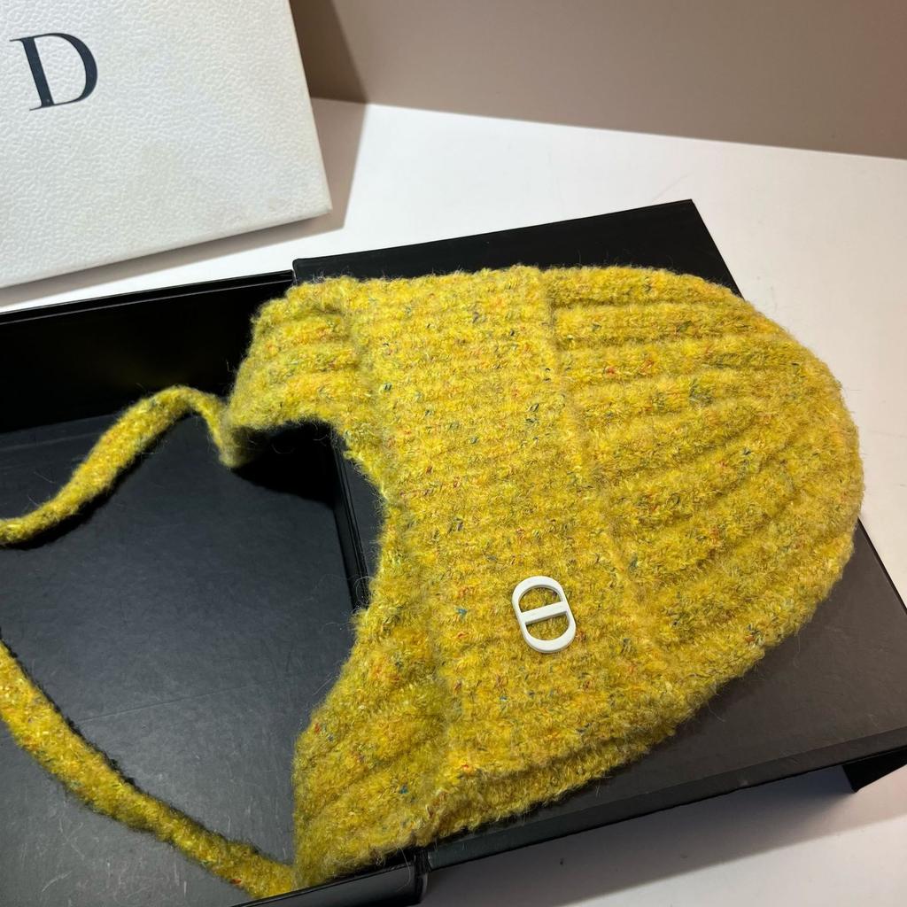 Dongdaemun Dd Circle Yarn Cute Ear Protection Hat Warm Soft Waxy Elastic Face Small Knitted Flying Hat