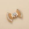 1 Pair Alloy Cardigan Collar Clips Holder Women Decor Crystal Cape Cloak Clasps Fasteners Buckle Brooch Clip