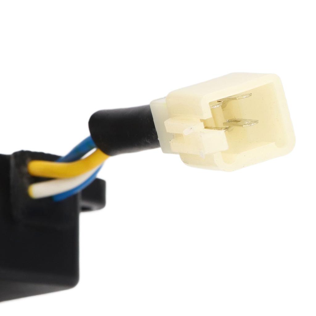 AVR Spannungsregler 220 Kapazität Benzingenerator Spannungsregler Einphasig 6-Draht Benzinmotor Spannungsregler für 1 bis 2,5KW Gener