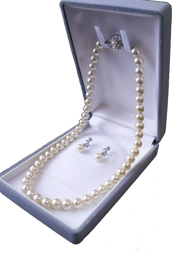 [MAHINA] Made In Japan Shell Pearl 8mm Two-Piece Set with Luxury Case, Suitable for Formal Occasions (White: Earrings)
