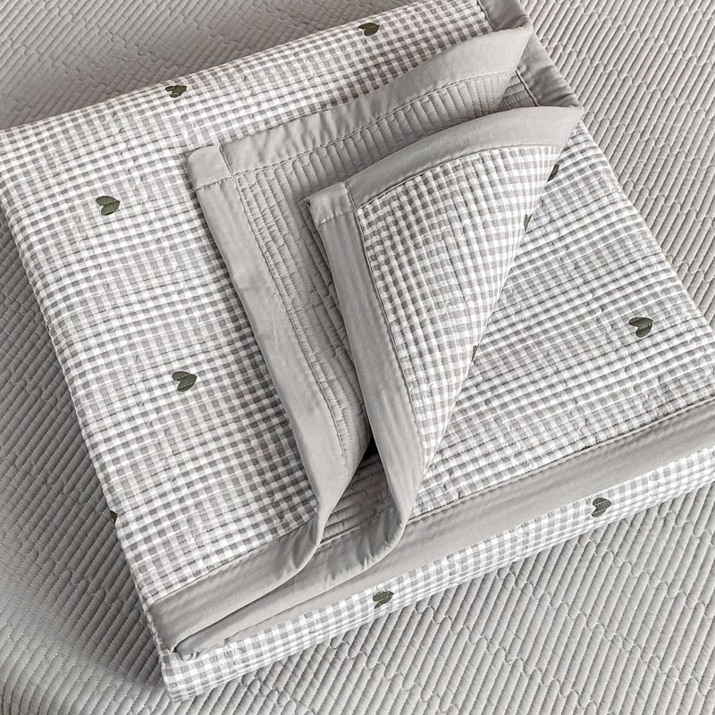 Doppellagiges Garn Gewaschene Baumwolle Bettdecke Beidseitig verwendbare Tatami-Matratze Baumwoll-Bettlaken Matratze