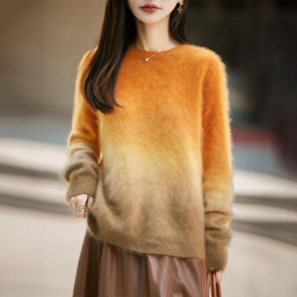 2026 Autumn/Winter Gradient Cashmere Wool Round Neck Long Sleeve Knitwear Sweater