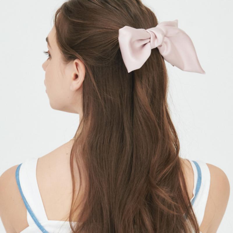 UNI.J Baby-pink Side Ribbon Hair Clip Ia110