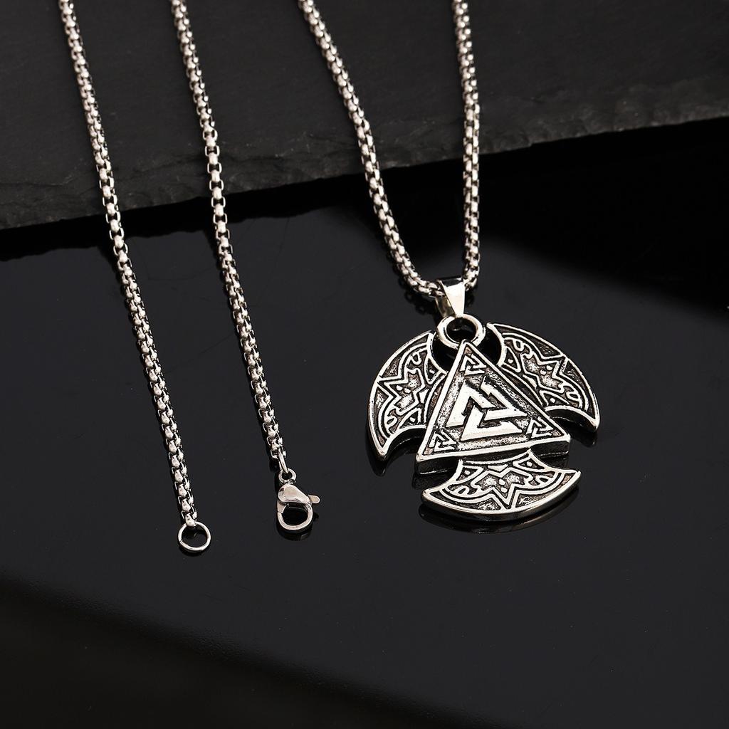1 Stück Nordic Viking Stil Symbol Halskette mit Retro Muster Details Exquisites Nischen Dicke Kette Design Geeignet Party Dunkel