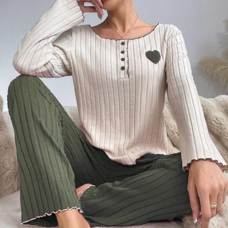Soft Knit Pajama Set With Ribbed Texture Heart Embroidery Long Sleeve Lounge Wear Women