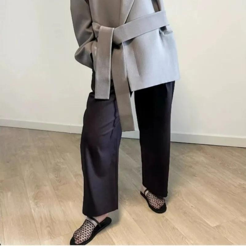 Fashion Ladies Shoes 2024 New Closed Toe Slip on Women's Slippers Summer Breathable Mesh Solid Light Flat Casual Comfortable Slippers