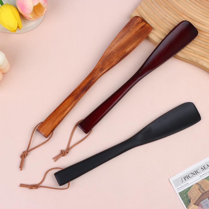 Long Handle Wooden Shoehorn Hanging Shoe Horn Easy Remover Shoehorn Lifter Easy On Off Wood Seniors Put On Shoes Tools