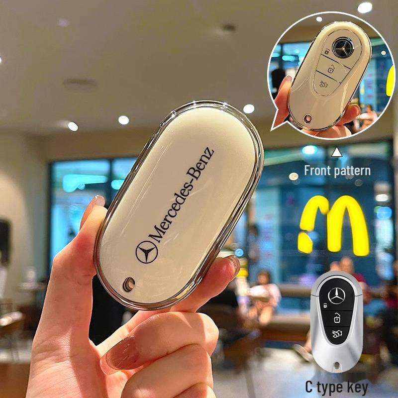 

Чехол для ключа Mercedes-Benz C-класса для автомобилей C260L, C200L, A180L, GLC260, GLA, E300L - защитная пряжка.