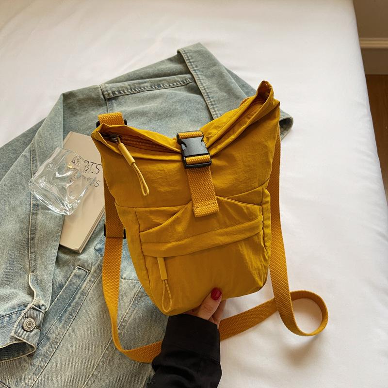 Canvas bag women's summer fashion versatile shoulder messenger bag is now popular bucket bag