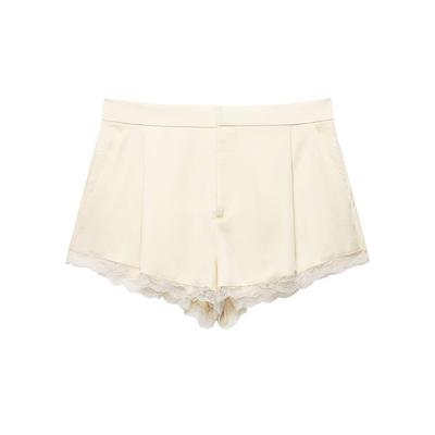 Gonne e pantaloni da donna – Pantaloncini