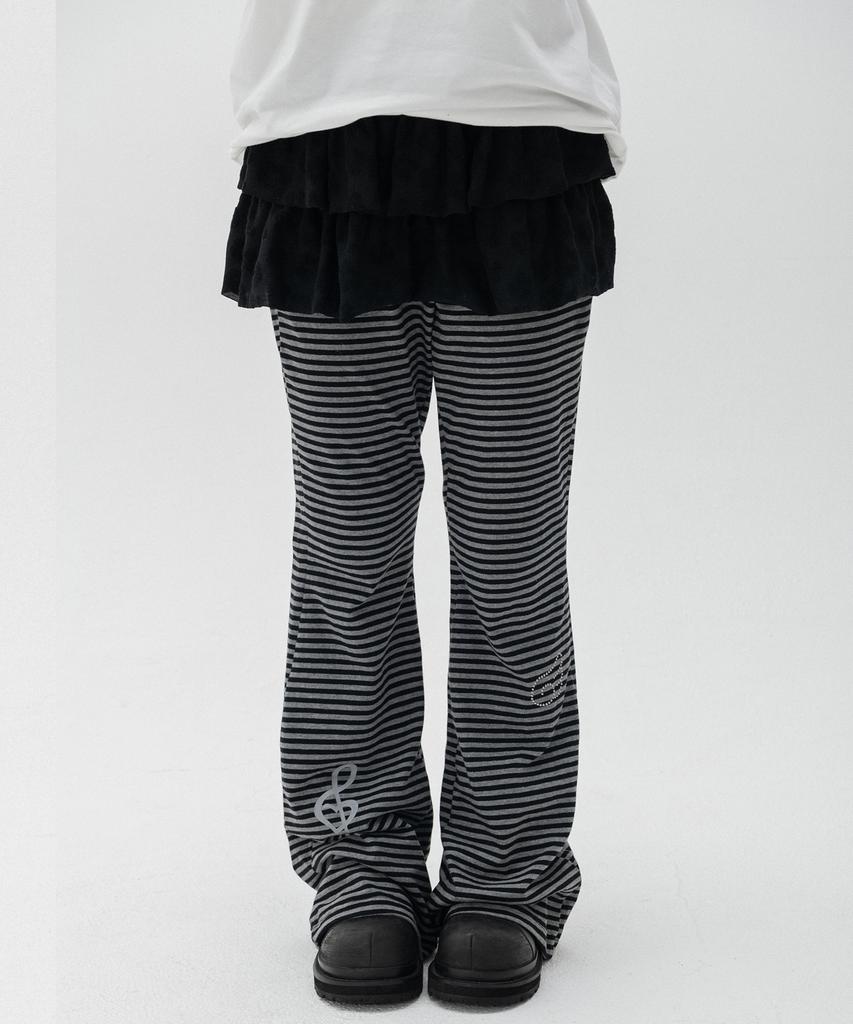 HIGH SCHOOL DISCO Striped Tiered Skirt Pants_Black