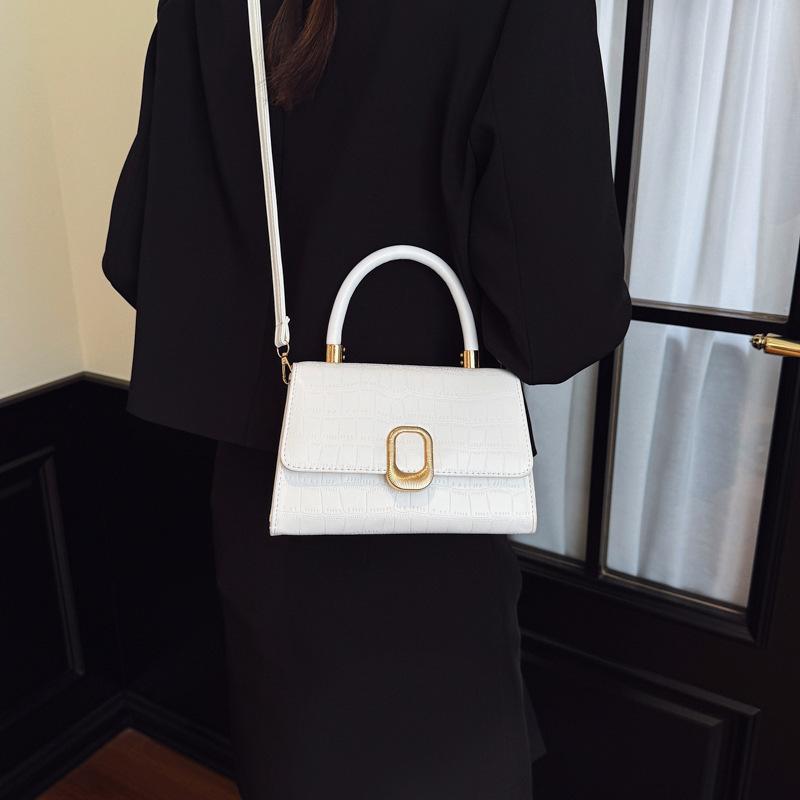 Crocodile Pattern Small Square Bag 2025 New Small Square Bag Xiaoxiangfeng Messenger Handbag Commuter Versatile Shoulder Bag Women