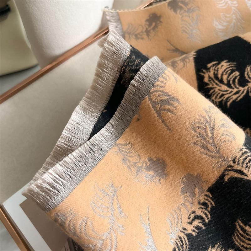 Women Print Cashmere Feel Scarf Shawl Wrap Thick Pashmina Scarf Winter Warm Neckerchief Female Bufanda Tessel Echarpe Blanket