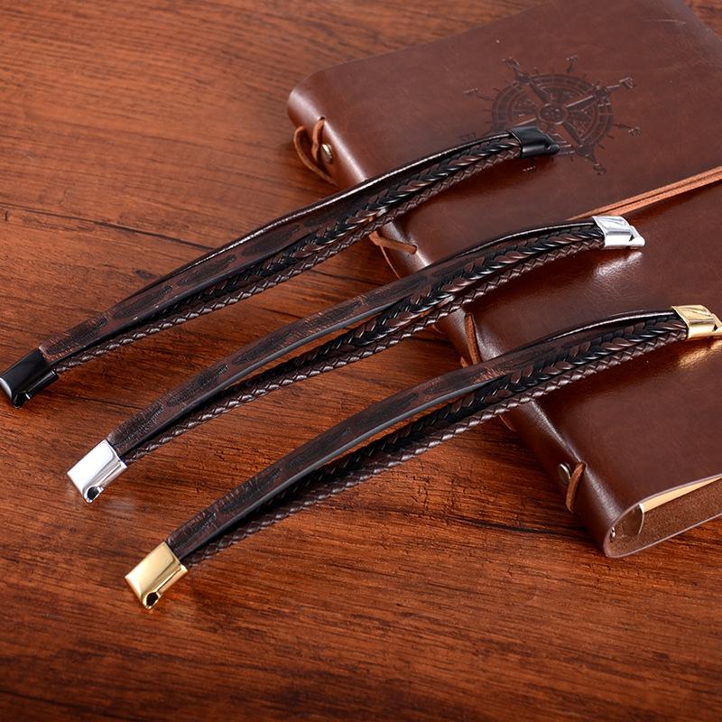 New Style Personalized and Versatile Bracelet, Featuring Fashionable and Simple Leather Woven Strap, with Creative Handcrafted Beads.