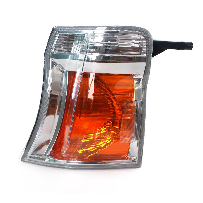 

No Bulb For NISSAN Caravan Urvan E25 2005-2012 Front Bumper Lights Steering Lights Flashing Lights Indicating Corner Lights