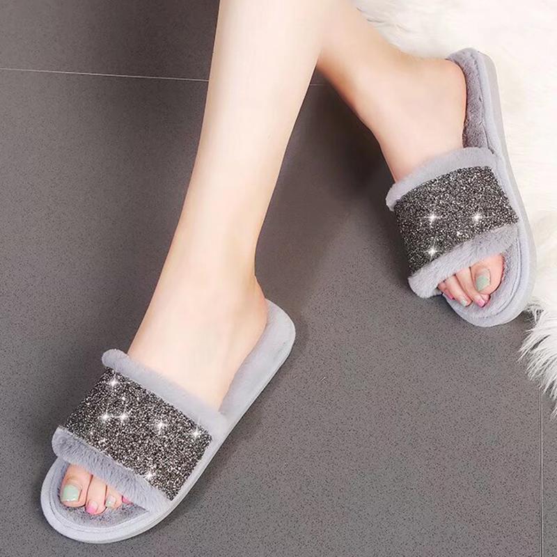 Fashion Luxury Glitter Strap Faux Fur Slippers Women 2025 Winter Round Toe Soft Thick Bottom Cotton Slides Fashion Short Plush Slippers