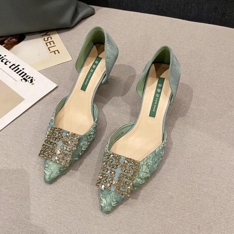 Frühlings-Neue Strass-Schuhe mit quadratischer Schnalle für Damen, vielseitige Satin-High-Heels, Stiletto-Arbeitsschuhe mit flachem Mund