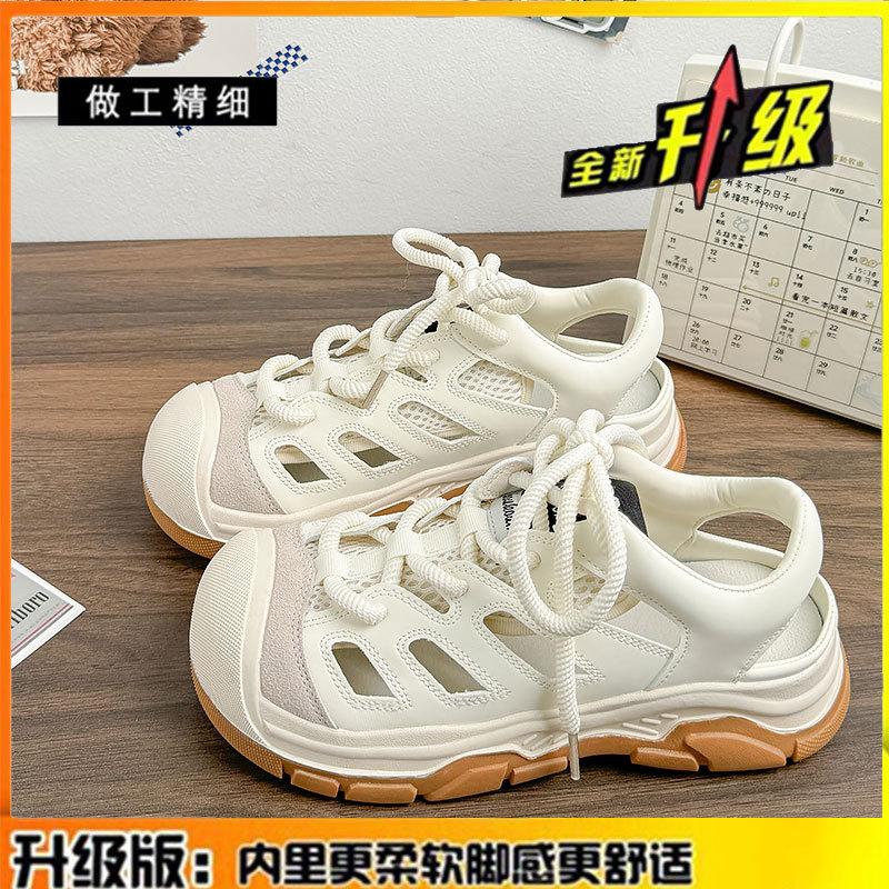 

Кожаные полые спортивные сандалии женские 2025 новые для улицы на толстой мягкой подошве римские пляжные дышащие уродливые милые походные туфли 40