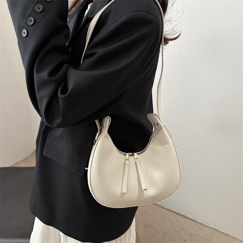 Underarm Bag Women's 2025 New High-end Niche Design Women's Retro Popular Bag This Year Portable Shoulder Bag