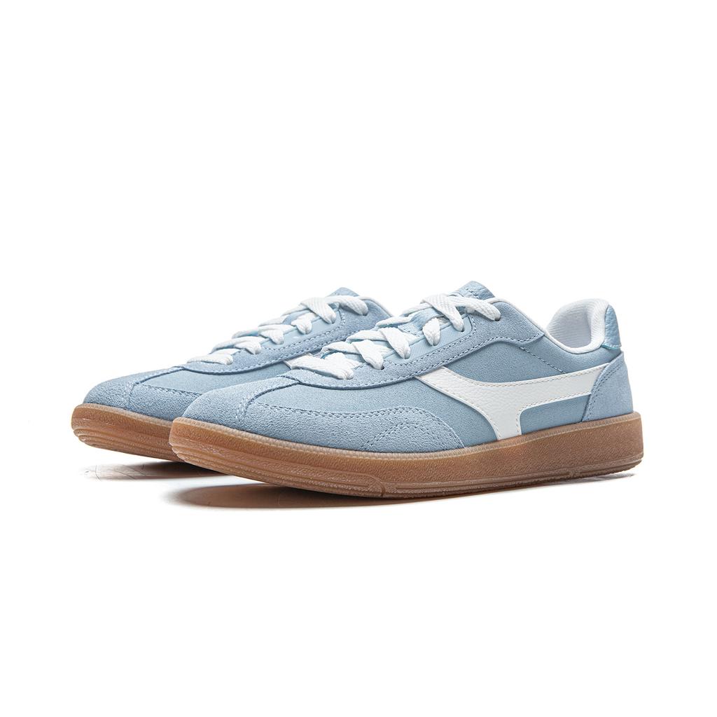 Li Ning YUNCHUAN 2 Slip Resistant, Abrasion Resistant, Lightweight Low top German Army Trainers Women's Aurora Blue AGCV338-4