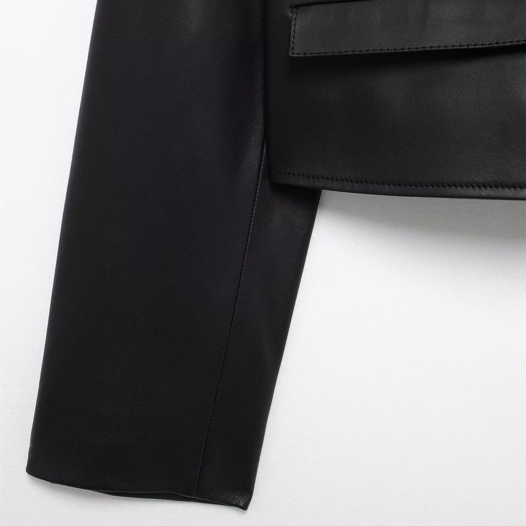 2025 Spring Women's Simple Round Neck Short Leather Jacket with Button Embellishments