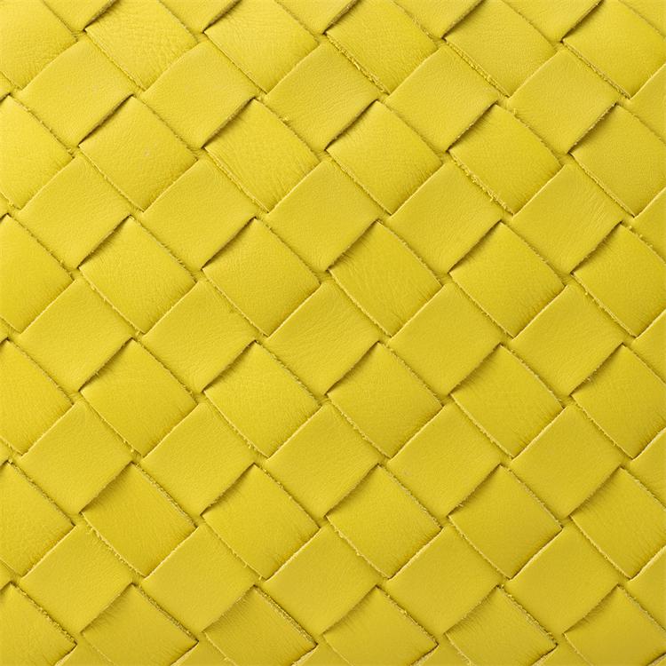 Bottega Veneta Intrecciato Woven Zip Leather Pouch Men Clutch Yellow Apricot 651854V0E512671