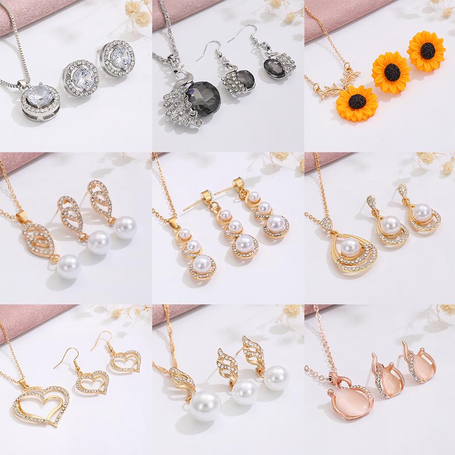 Diamond and Pearl Geometric Flower Jewelry Set - Necklace and Earrings for Women