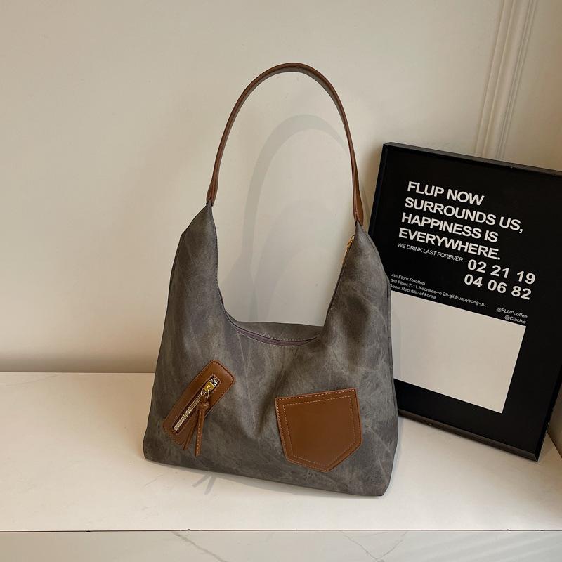 Premium sense large capacity tote bag women's new autumn and winter versatile fashion shoulder bag niche underarm bag