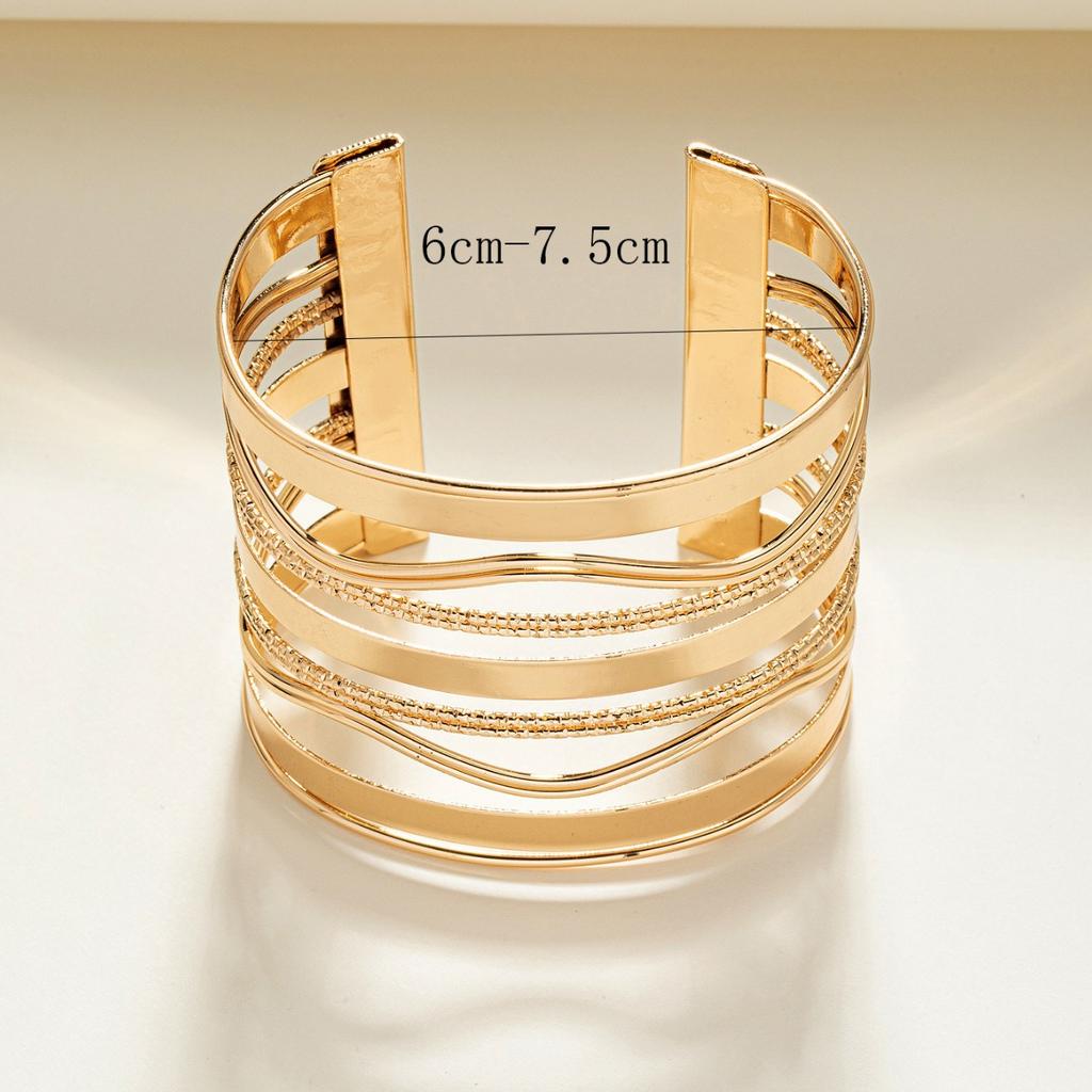 Fashion Trend Exaggerated Wide Face Bracelet Female Internet Celebrity Ins Cold Personality Design Sense Open Bracelet Jewelry