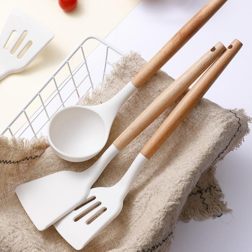 Non-Stick Silicone Cooking Utensils Set, 3 Pcs With Wooden Handle, Silicone Kitchen Gadgets