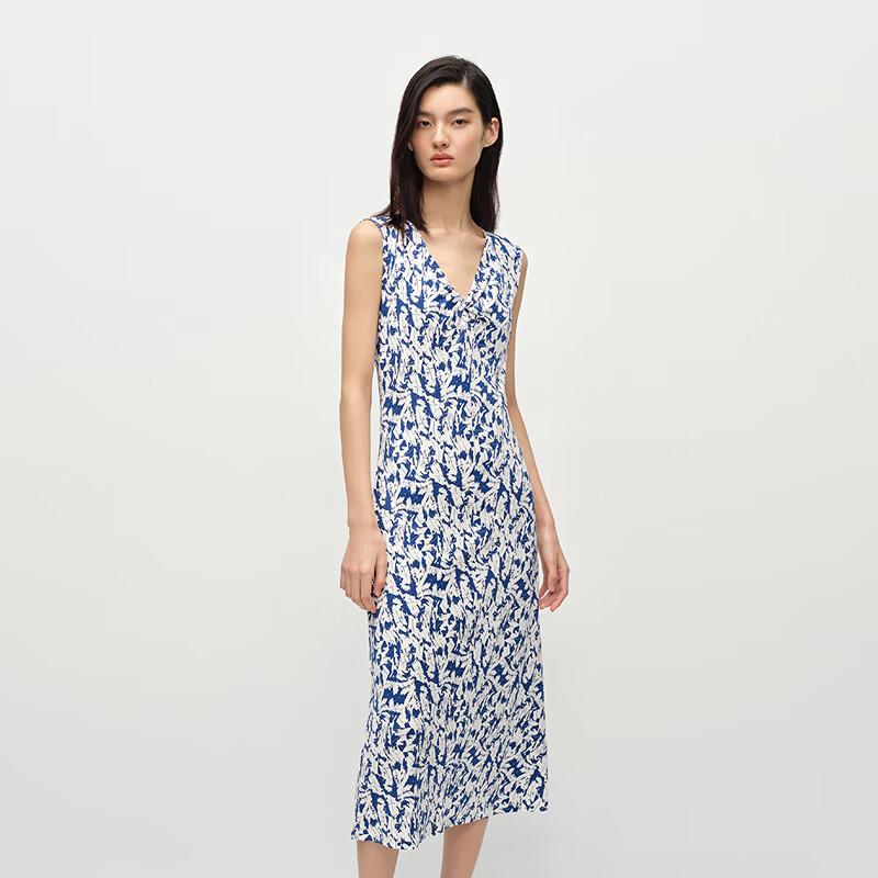 

OVVOVV Women s Printed V-Neck Two-Piece Dress Set XS (155/80Y)