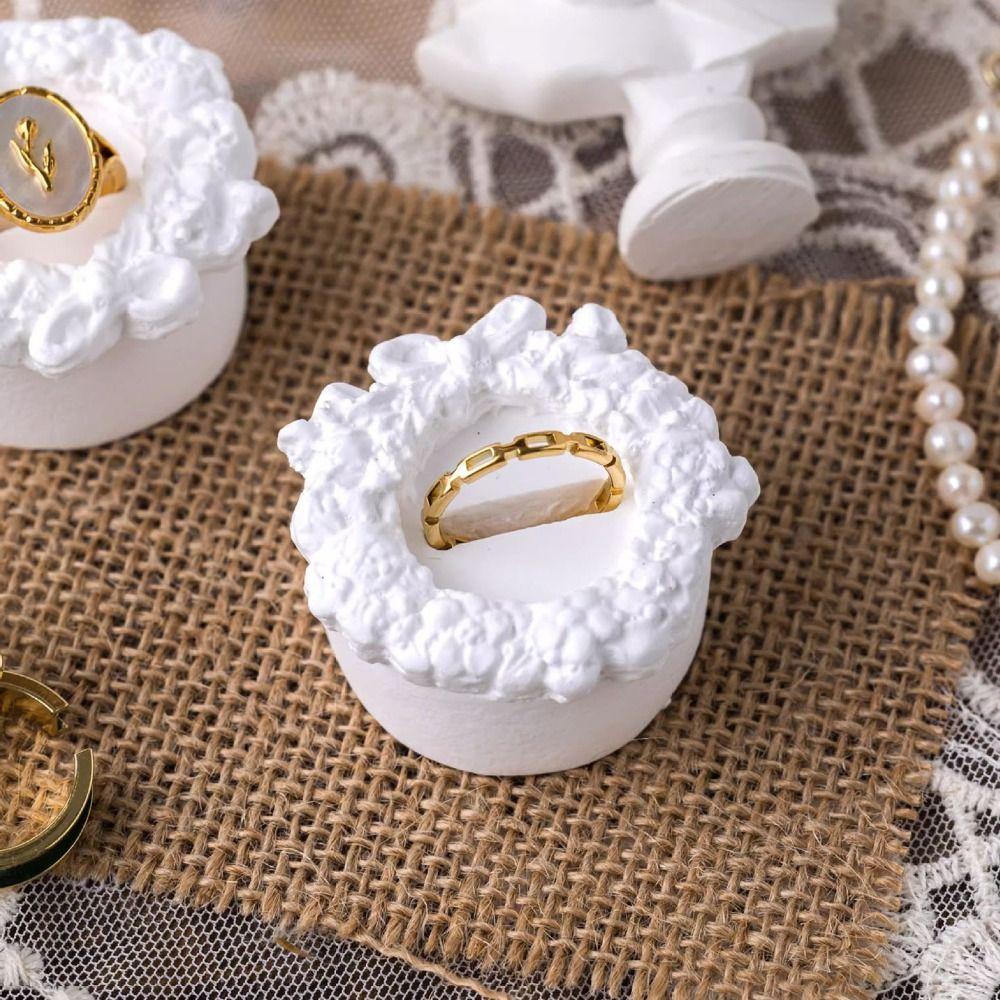 Exquisite Plaster Ring Holder White Gypsum Ring Display Rack Cake Shape Ring Stand  Photo Props