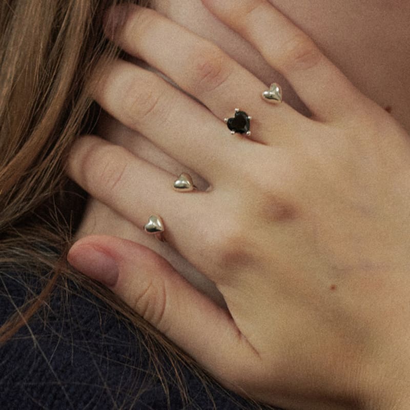 PICOMENT #006 Heart Cubic Zirconia Open Ring _ Black