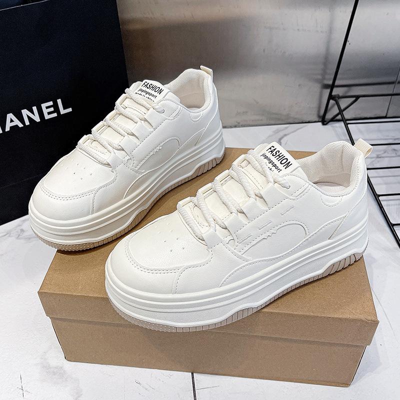 

Молочный фуфу с юбкой маленькие белые туфли женские 2025 новая осень универсальные кеды на платформе повседневная спортивная обувь женская 35