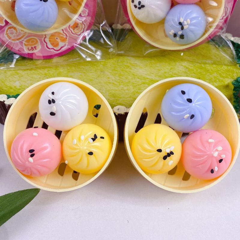 Mini Dumplings Steamer Bun Squeezable Toys Soft Stress Relief Fidget Sensory Toy Keychain Pendant Party Favors Gift
