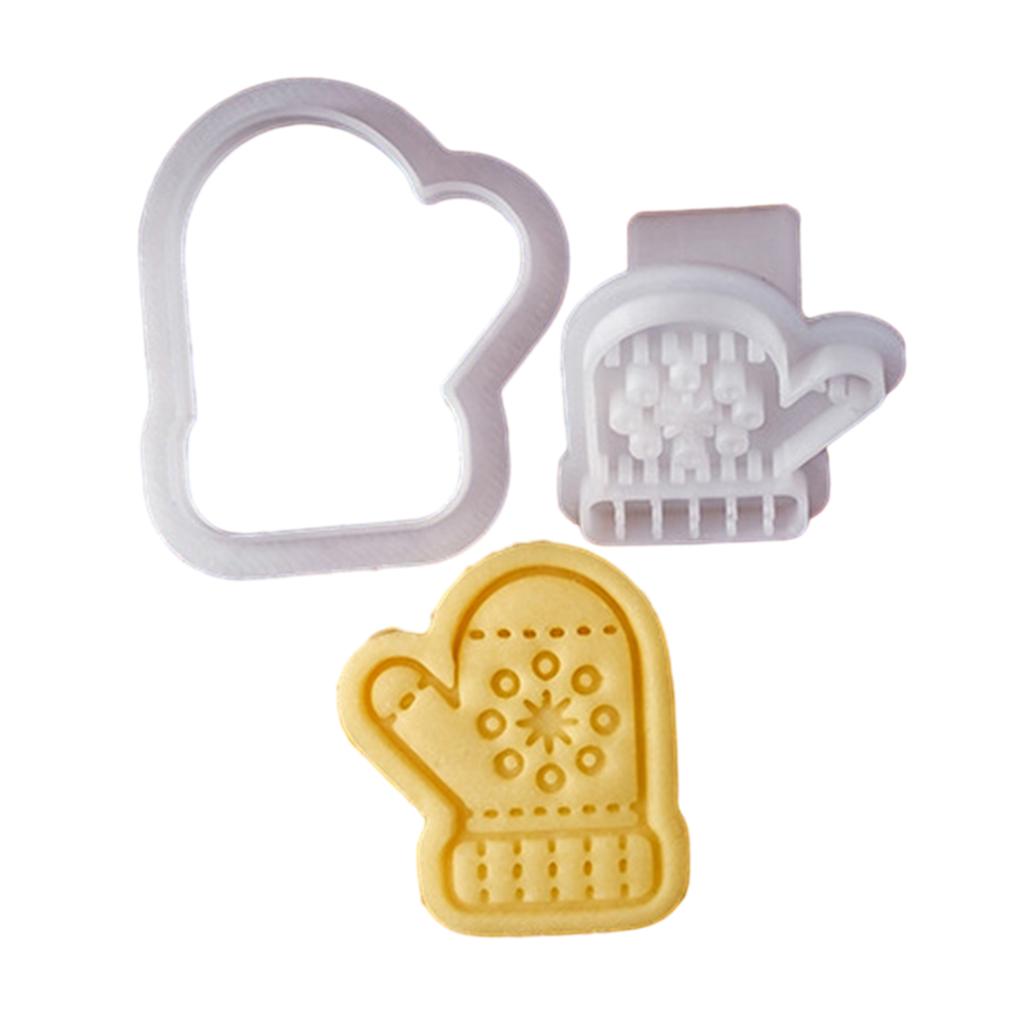 Plastic Biscuit Molds Cookie Embossing Moulds Christmas Patterned Cookie Cutters Baking Tools Plastic Baking Accessories