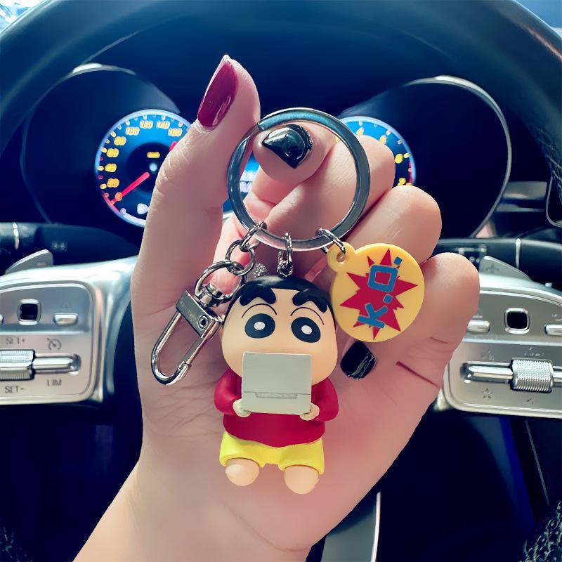 Nowe Figurki Kawaii Anime Kreskówkowe Crayon Shin-chan Breloki Uroczy Wisiorek do Plecaka Uchwyt na Klucze Ozdoby Akcesoria Prezenty Urodzinowe