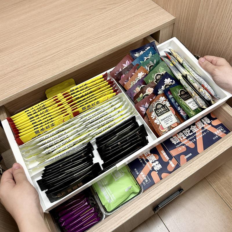 Expandable Organizer with Hanging Compartment for Kitchen, Cosmetics, and Office Supplies