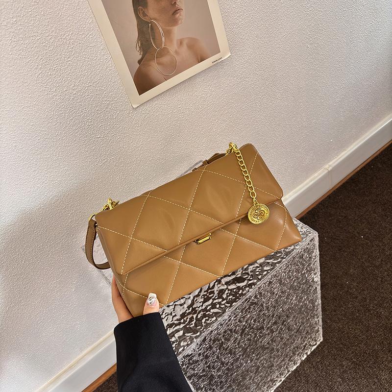 Small Square Bag Autumn New Fashion Diamond Chain Bag Women's Bag Niche Shoulder Messenger Bag Tide