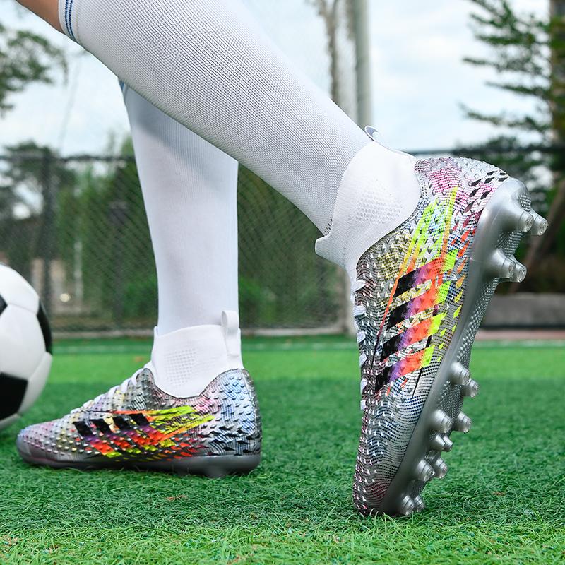 Merk Zilver Heren Voetbalschoenen Grote Maten 34-46 Ademend Slip-on Man Voetbal Schoenen Buiten Training FG Voetbal Sneakers voor Mannen