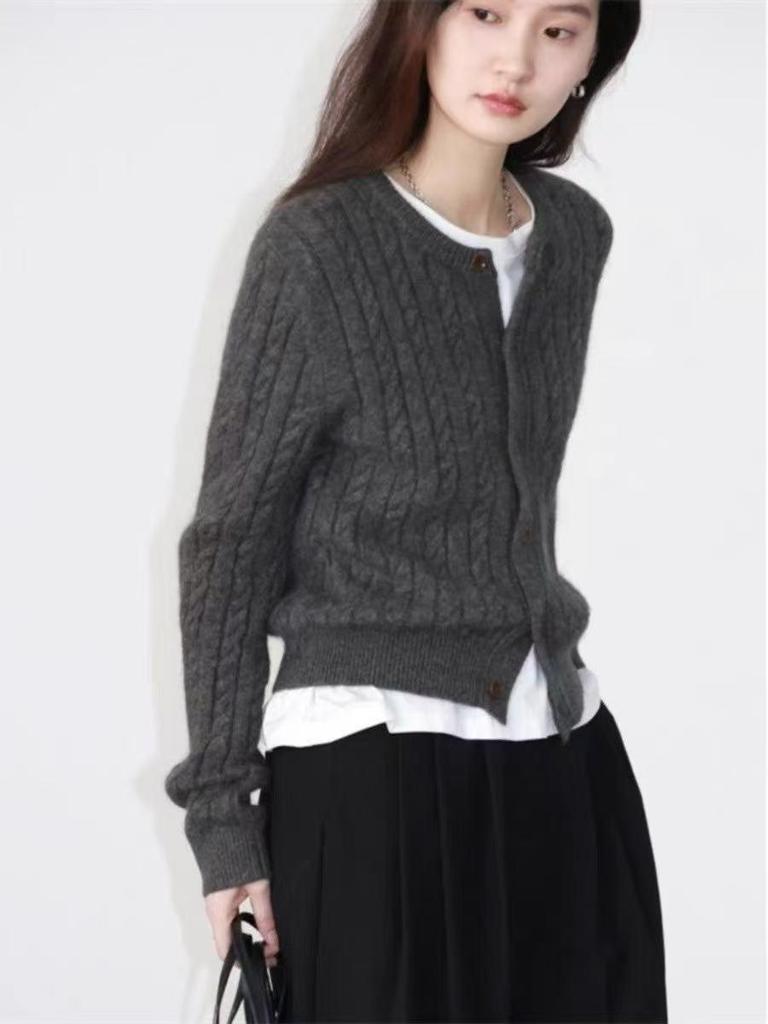 Korean Style Cable Knit Single-Breasted Round Neck Long-Sleeve Women's Cardigan