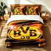 Borussia Dortmund (5) 3-teiliges Set geeignet für Schlafzimmer weich und bequem ein ideales Geschenk für Familie und Freunde Enthält eine Bettdecke und zwei