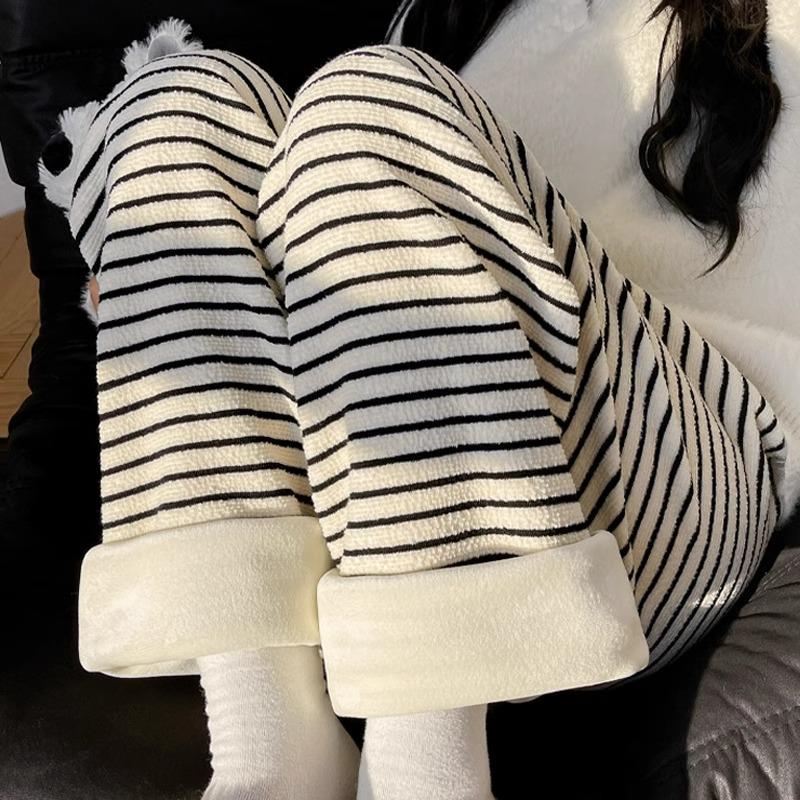 Retro Striped Wide-Leg Floor-Length Pants: 145cm Petite Fit for Women