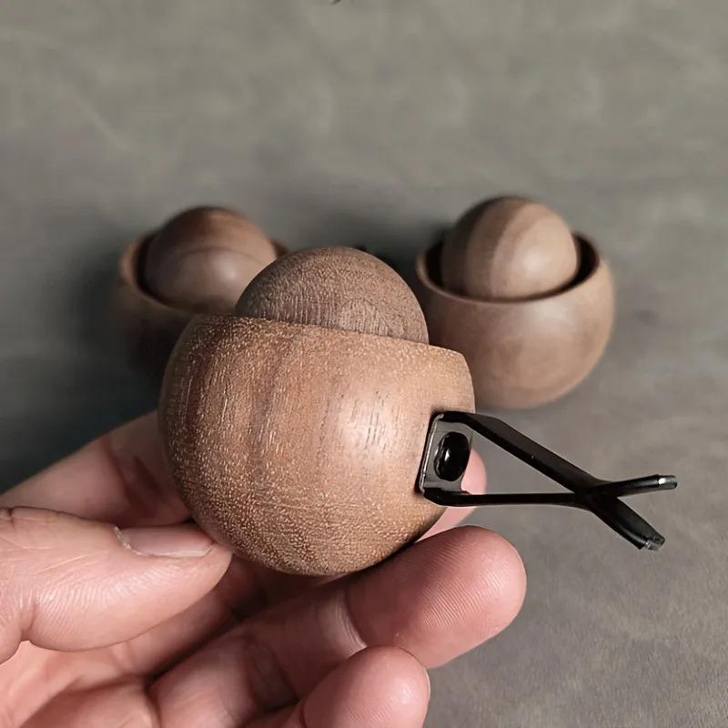 Wooden Essential Oil Diffuser Small Round Egg Diffuser Mini Advanced Natural Fragrance Diffuser Suitable for Cars and Families