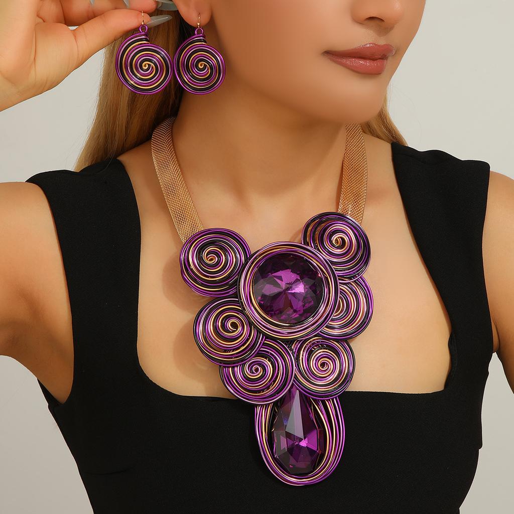 Ensemble de Bijoux Exagérés pour Femmes Collier Boucles d'Oreilles en Fil d'Aluminium Tissé Perles de Cristal