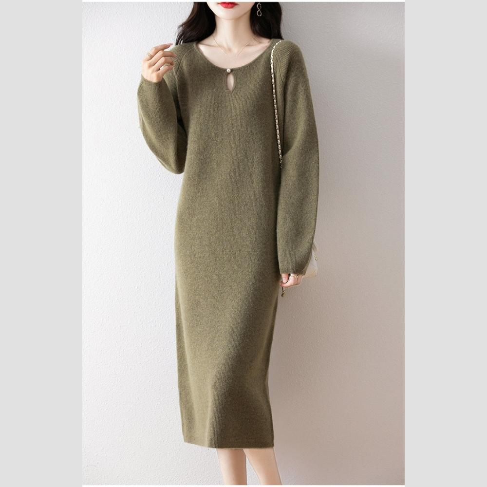 Knitted Straight Dress for Women Long-sleeved Casual Long Sweater Dress Solid Color Round Neck Pullover for Autumn and Winter