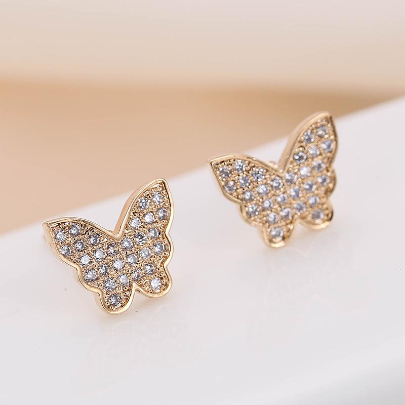 European and American Butterfly Stud Earrings with Exquisite Micro-Paved Shining Diamonds On Copper Needle