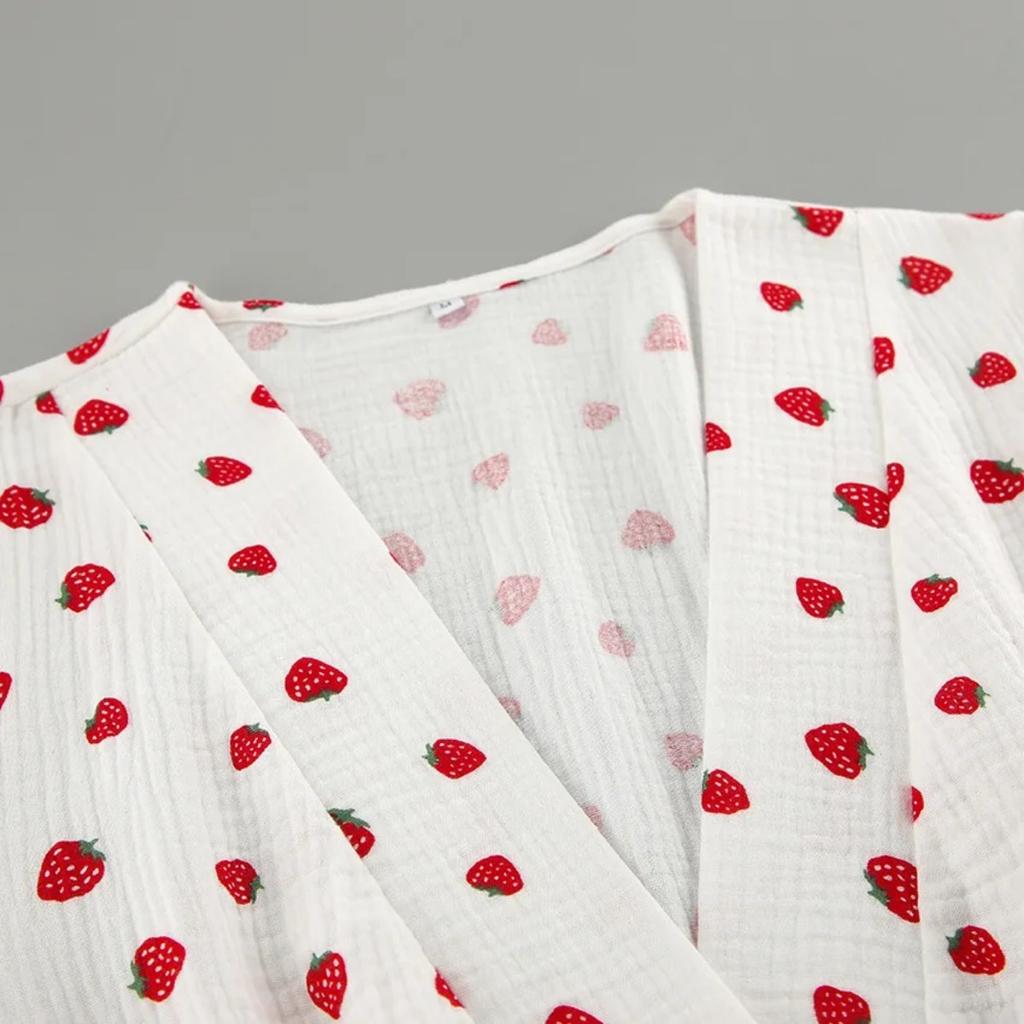 LYRIA New Strawberry Print V Neck Lantern Sleeve Dress Fashion Dress Women