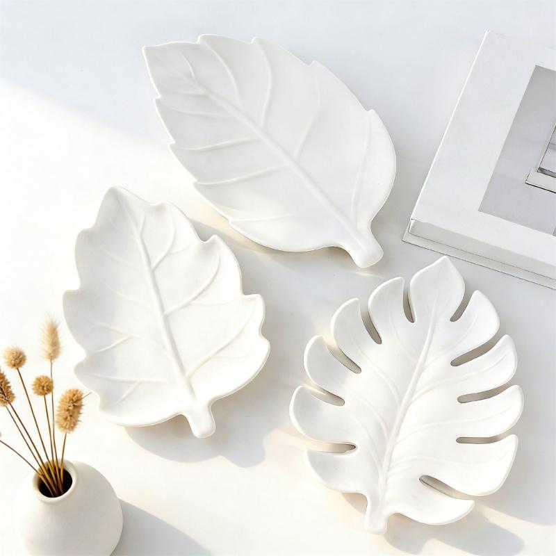 Flexible Food Grade Silicone Leaf Shaped Mould For Crystals Epoxy Art Projects